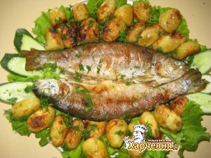 Рыбка с молоденькой картошкой в духовке